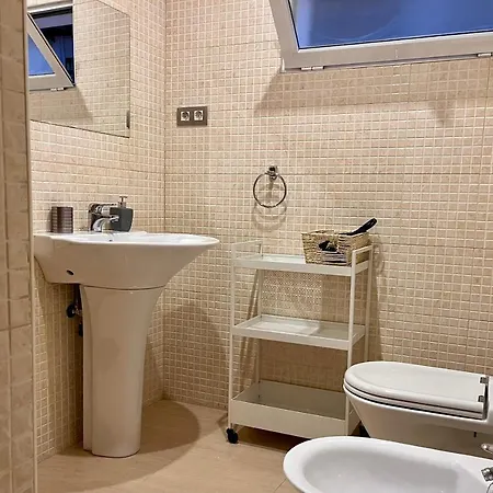 New In Center Apartment Malaga